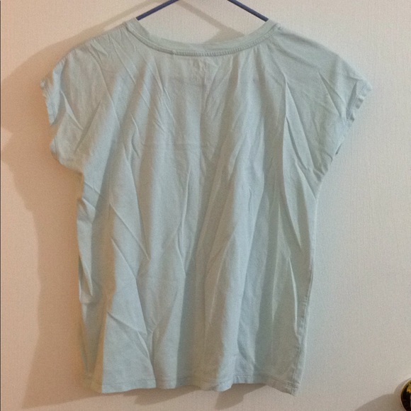 Uniqlo women's light blue tee size XS - Picture 2 of 5